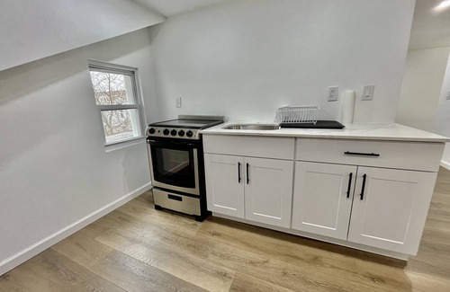 Cypress Hills Apartment | Amazing bright Studio near metro