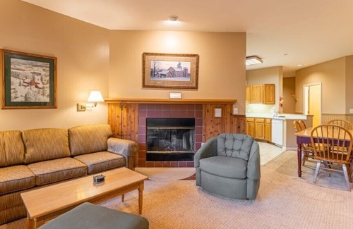 Jeffersonville Condo | Amazing Club Wyndham Smugglers Notch, 2 Bedroom Suite