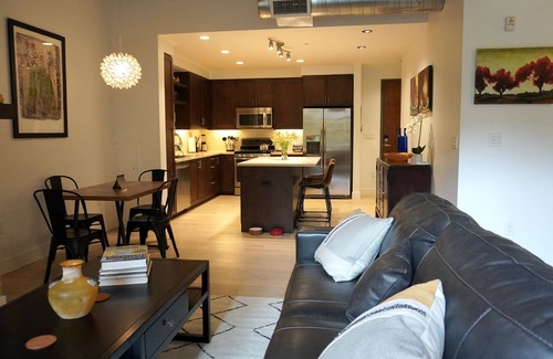 Central Boulder Apartment | Amazing Condo with Rooftop Pool & Movie Theatre!