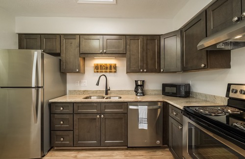 Northeast Heights Apartment | Amazing, Cozy, Safe, Near Hiking and Biking