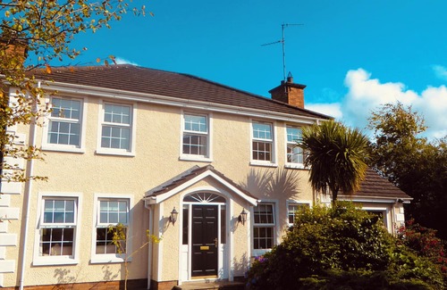 Banbridge House | Amazing detached house with super fast Wi-Fi set it the heart of County Down
