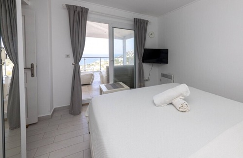 Koyunbaba Apartment | Amazing Duplex House with Sea View in Bodrum