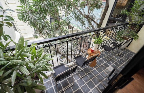 Trang Tien Apartment | Amazing French VILLA Hoan Kiem Lake