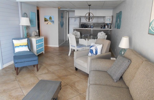 Gulf Lagoon Beach Condo | Amazing Gulf Front View