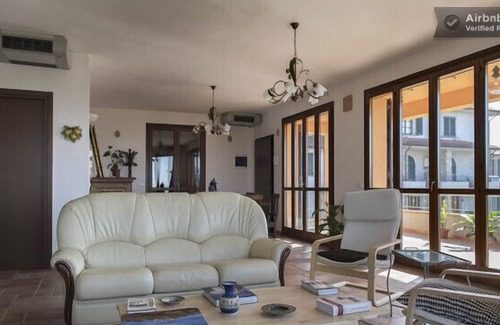 Montopoli in Val d'Arno House | Amazing Home in Tuscany Countryside, Beautiful View, Perfect Location, AC