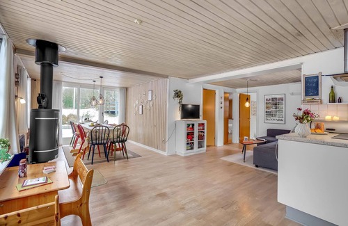 Ansager House | Amazing home in Ansager with lake view
