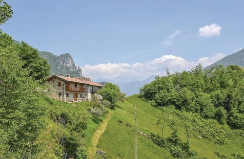 Ballabio House | Amazing home in Ballabio (LC)