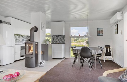 Hejlsminde Strand House | Amazing home in Hejls with WiFi
