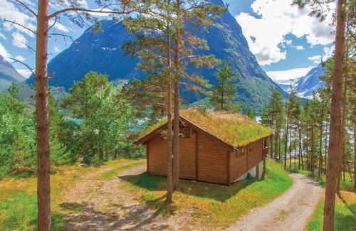 Videseter House | Amazing home in Hjelledalen with sauna