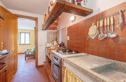 Lucca House | Amazing home in Montecatino LU