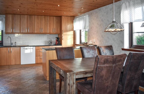 Klagstorp House | Amazing home in Klagstorp with WiFi