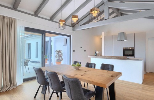 Kringa House | Amazing home in Kringa