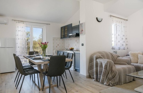 Kapelica House | Amazing home in Labin with WiFi