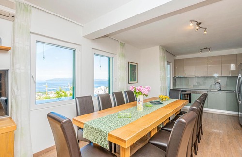 Moca House | Amazing home in Makarska
