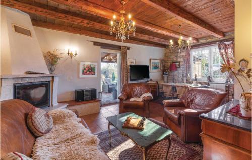 Kruncici House | Amazing Home In Medaki With Wifi
