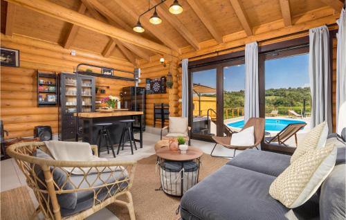 Petrinja House | Amazing Home In Petrinja With Wi-Fi
