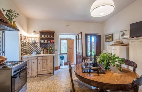 Siena House | Amazing home in Siena with WiFi