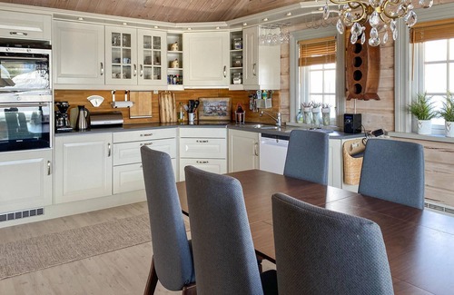 Sykkylven House | Amazing home in Straumgjerde