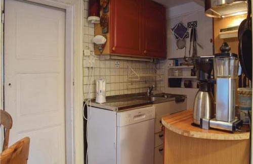 Arendal House | Amazing Home In Staubø With Wifi