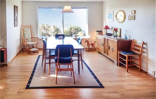 Strand House | Amazing Home In Tau With House Sea View