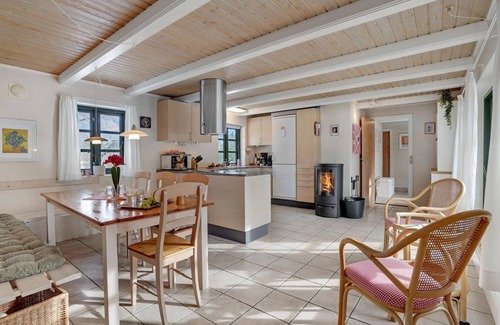 Øhuse House | Amazing home in Ulfborg with WiFi