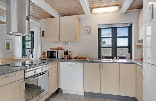 Øhuse House | Amazing home in Ulfborg with WiFi