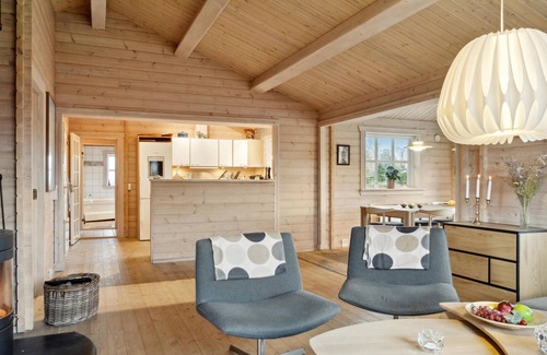 Marielyst House | Amazing home in Væggerløse with sauna