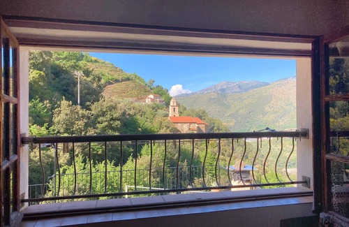 Trucco Cottage | Amazing house among country and sea side!