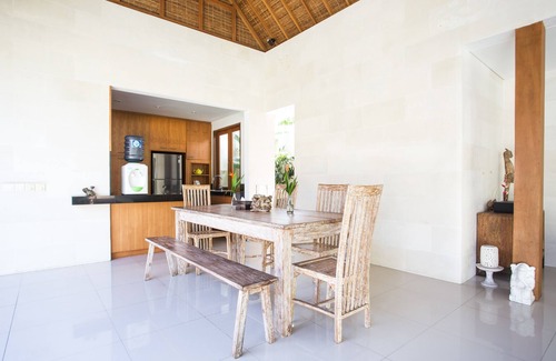 Drupadi Villa | AMAZING KIM 3 BEDROOMS VILLA IN SEMINYAK