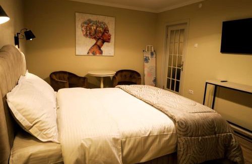 Piatra Neamt Apartment | Amazing Like Home - Cozy and Quiet