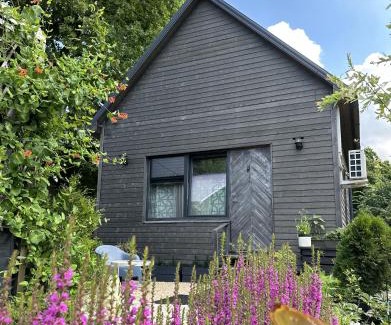 Kundzinsala House | Amazing little house on an island with garden