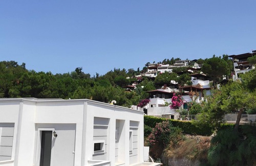 Akyarlar House | Amazing location Lux brand new House Gated Family