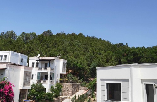 Akyarlar House | Amazing location Lux brand new House Gated Family