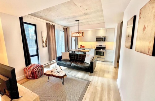 Cite Multimedia Apartment | Amazing loft in Montreal Old Port