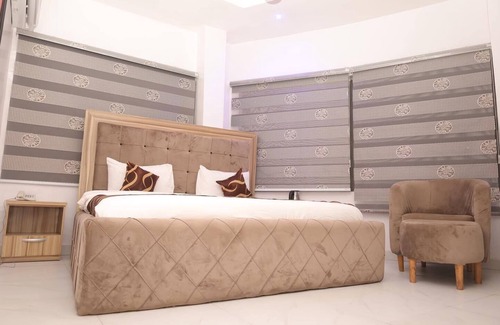 Amuwo Odofin Hotel | Amazing luxury 2 bedroom apartment VI