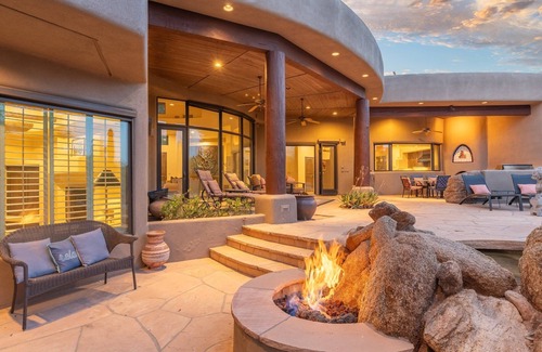Pinnacle Peak House | AMAZING LUXURY + PRIVACY! U WILL LOVE - Private Pool/Spa+GolfCart @the Boulders