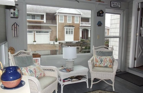 Seabrook House | Amazing Ocean Deck Views! 5 bed, 2 bath house in Seabrook Beach w/WiFi, AC