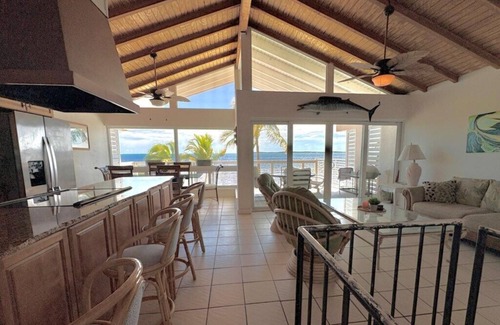 Key Largo House | Amazing Ocean Front Views 3 bedroom/bath Villa. Wake up to a Sunrise