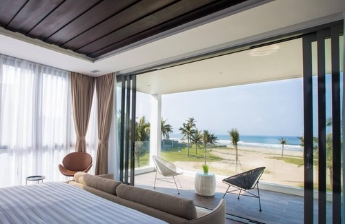 Ngu Hanh Son Villa | Amazing Ocean View Villa-Family- Golfer Vacation