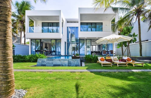 Ngu Hanh Son Villa | Amazing Ocean View Villa-Family- Golfer Vacation
