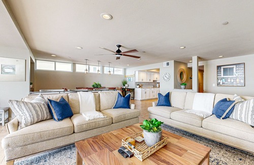 Capistrano Beach House | Amazing oceanfront home with inviting deck, privacy, & outdoor living