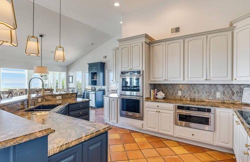 Holden Beach House | Amazing Oceanfront Resort