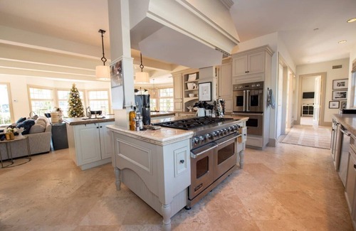 Covenant House | Amazing Private Family Luxury Estate in Sunny Rancho Santa Fe