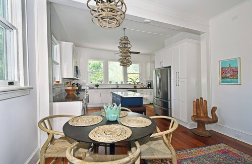 Winston - Salem House | Amazing Retreat Outdoors+Indoors