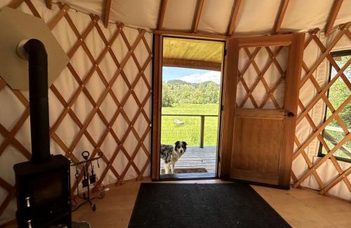 Alsea Other | Amazing Romantic Yurt with Spectacular Landscape Views in Oregon