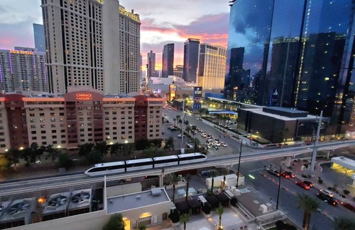 Las Vegas Condo | AMAZING! STRIP View-MGM Balcony Corner Suite 1Bd2Ba FREE VALET! NO RESORT FEES