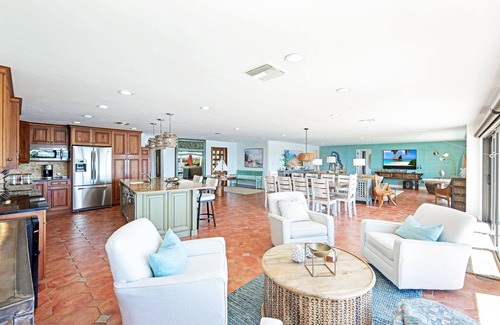 Royal Harbor House | Amazing sunsets on Naples Bay - mins from 5th Ave - Contact for monthly rates