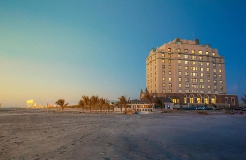 Brigantine Condo | Amazing Views From PENTHOUSE Unit at Brigantine Beach Inn!