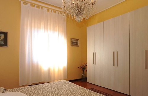 Suburbio VII Portuense Apartment | Amazing views of Rome, Private terrace. Perfect for families.