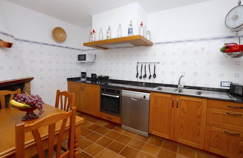 Porreres Villa | Amazing Villa with swimming pool, Wifi, Terrace, Patio, BBQ and Great Views
